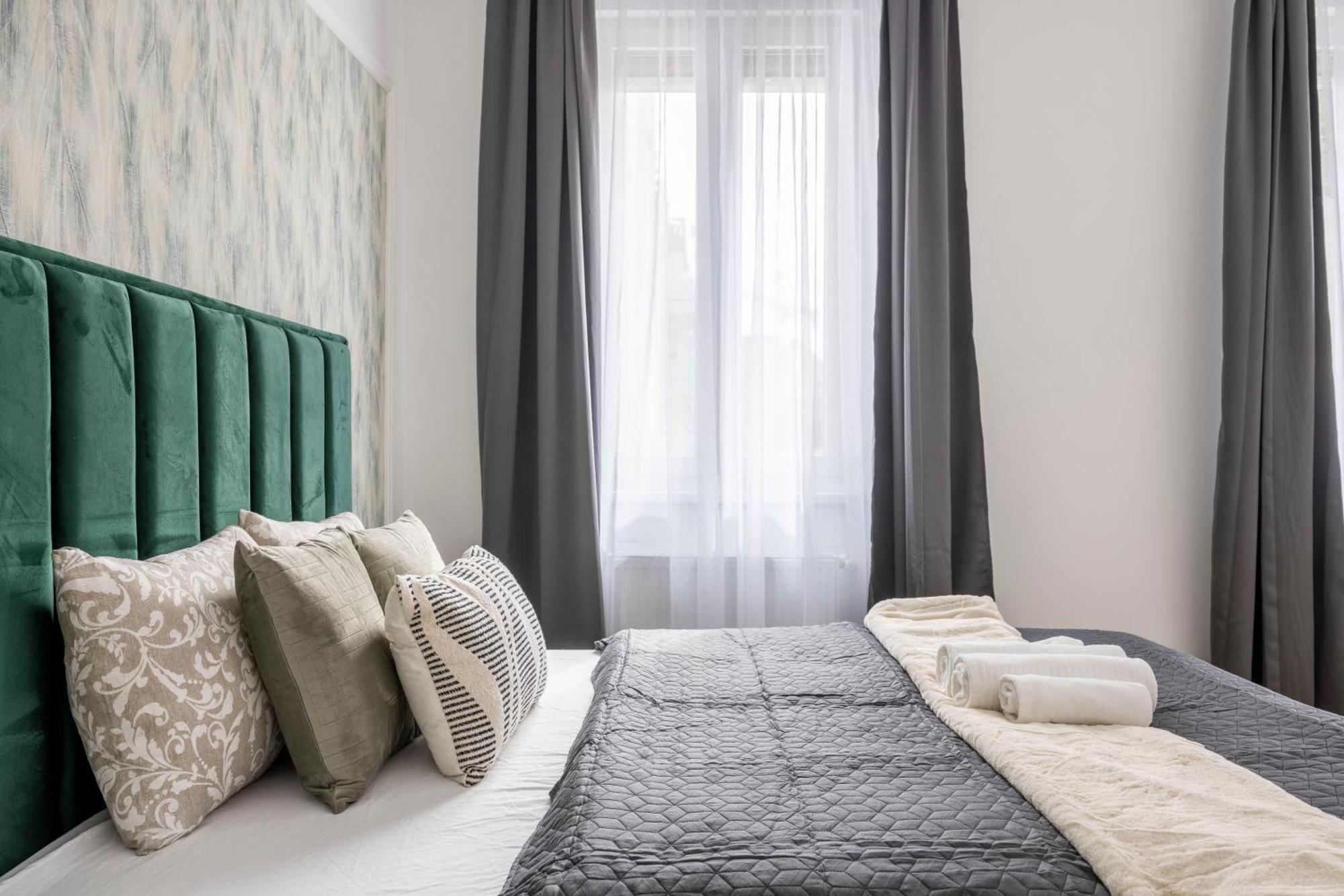 Luxy Central Spacious & Cozy Residence With Balcony Budapest Ngoại thất bức ảnh
